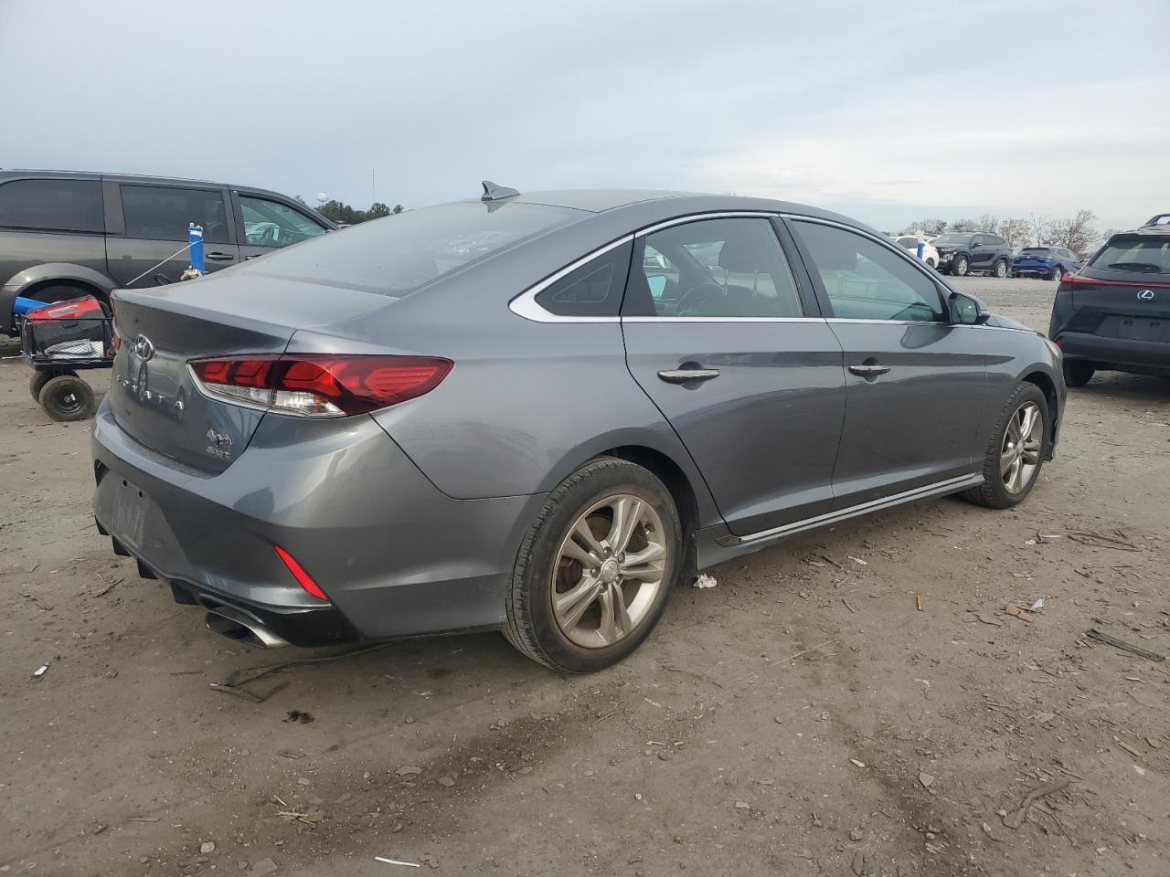 Lot #3311570266 2019 HYUNDAI SONATA LIM