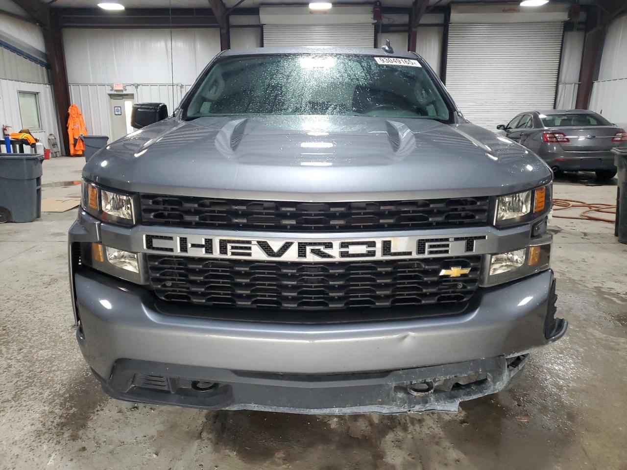 CHEVROLET SILVERADO K1500 CUSTOM