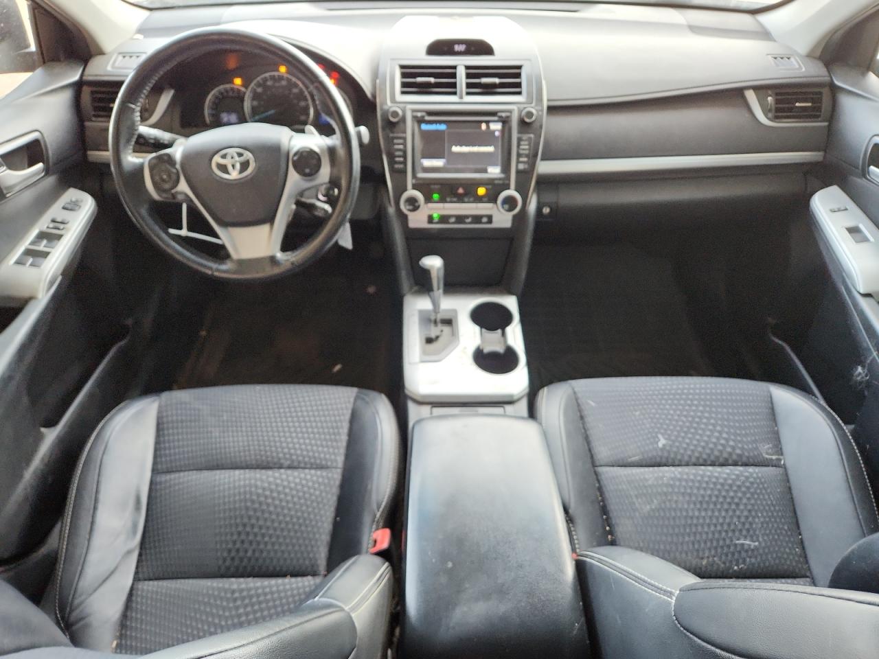 TOYOTA CAMRY L