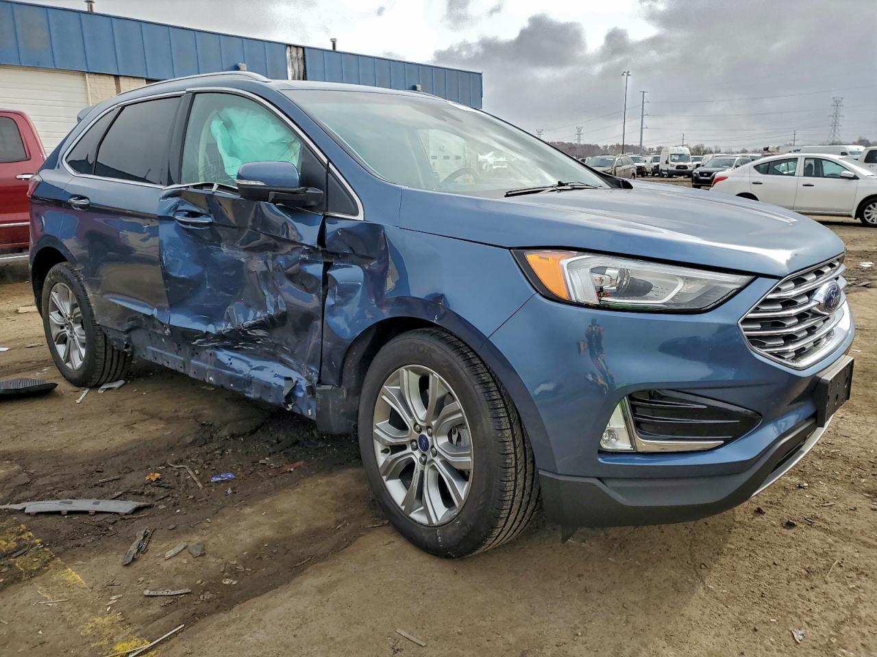 FORD EDGE TITANIUM