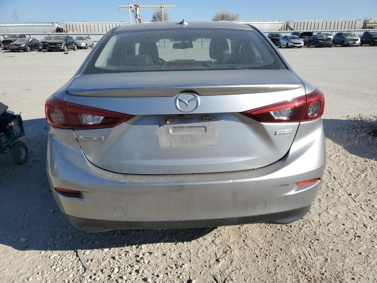 MAZDA 3 GRAND TOURING