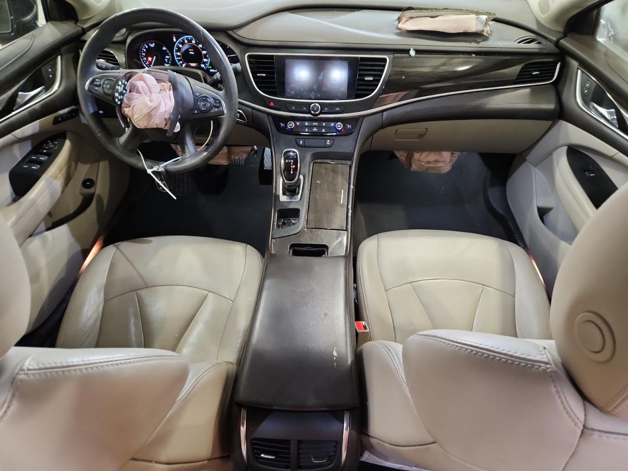 BUICK LACROSSE ESSENCE