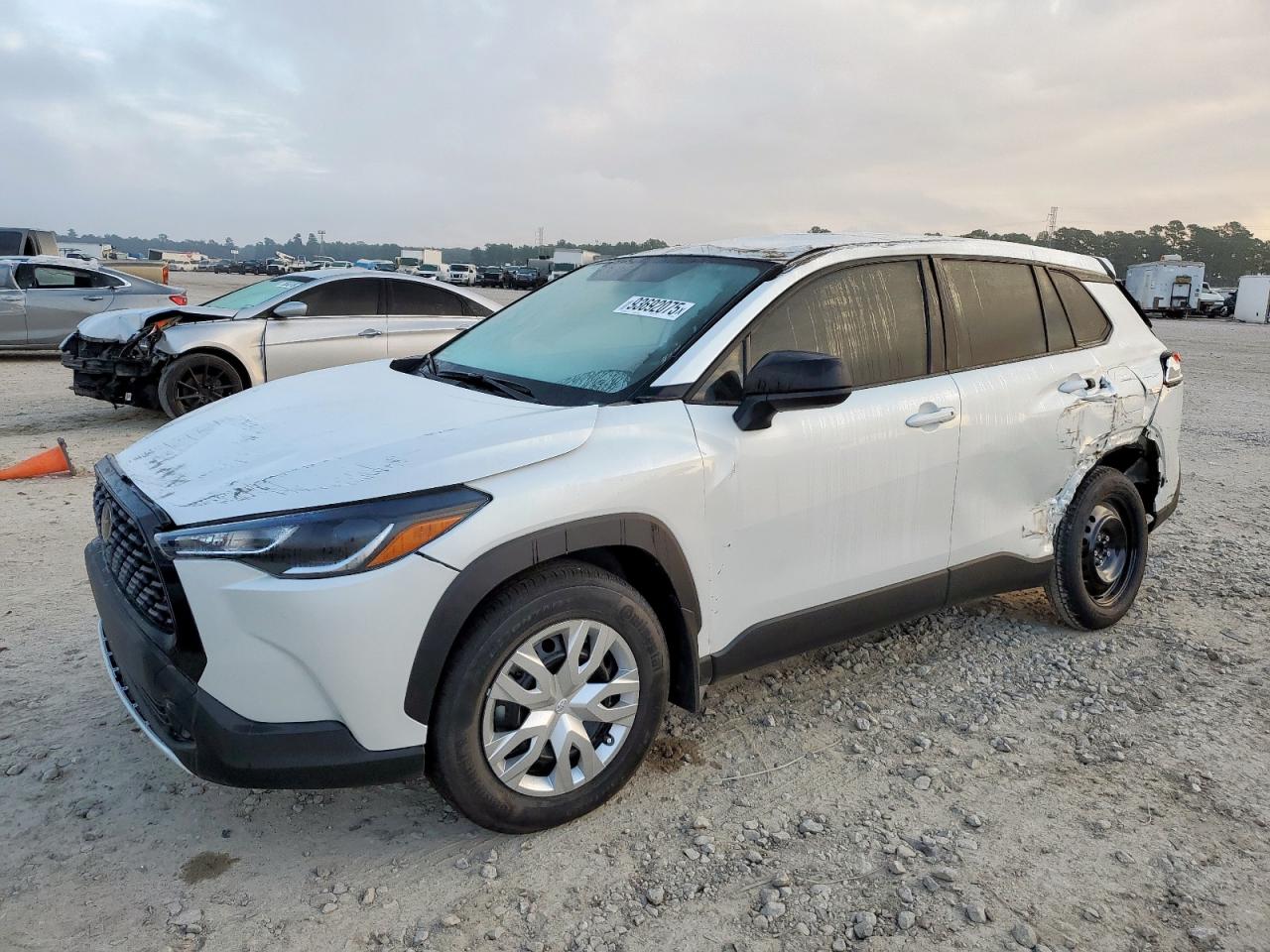 TOYOTA COROLLA CROSS L