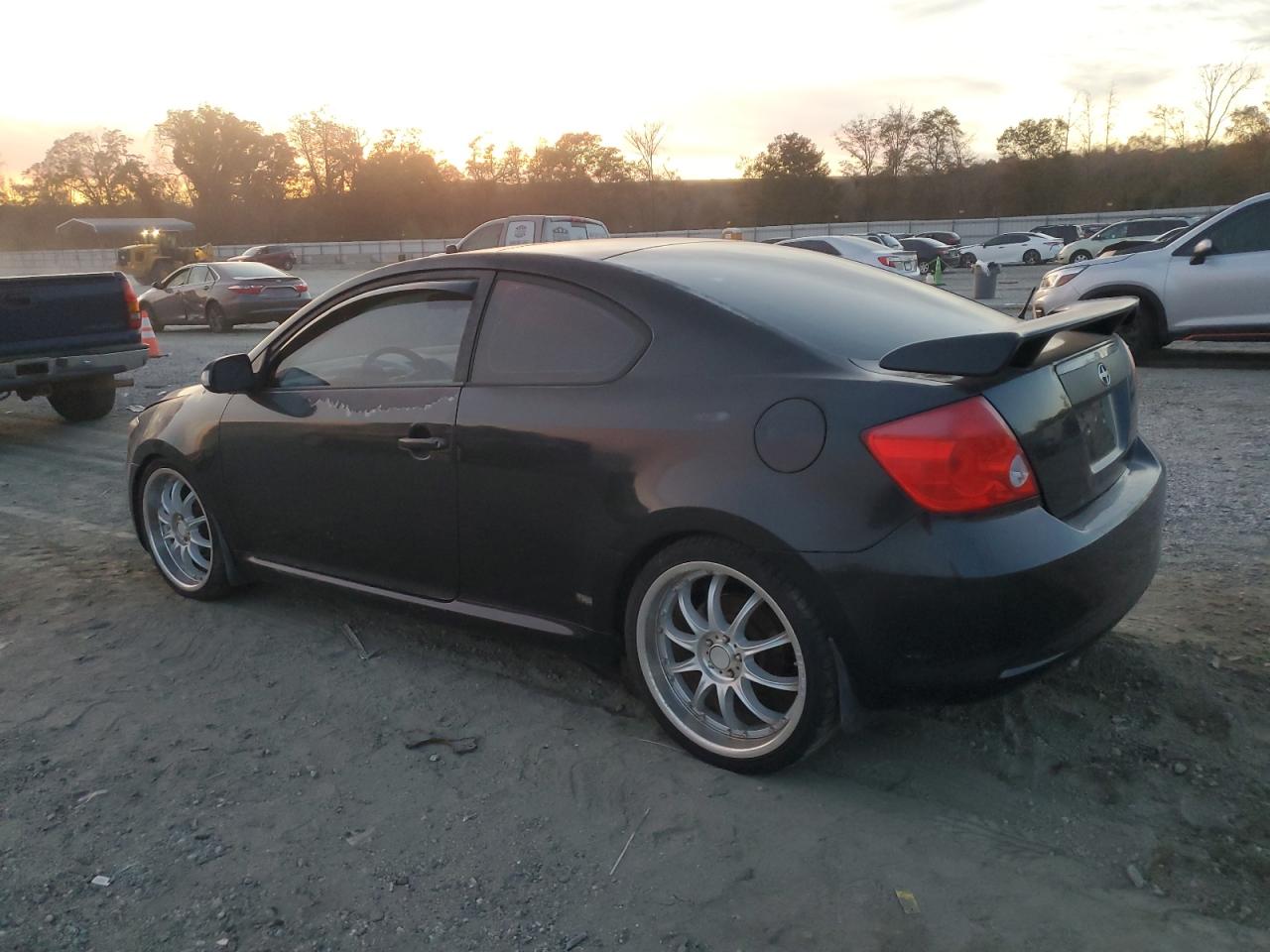 Lot #3303655930 2006 TOYOTA SCION TC