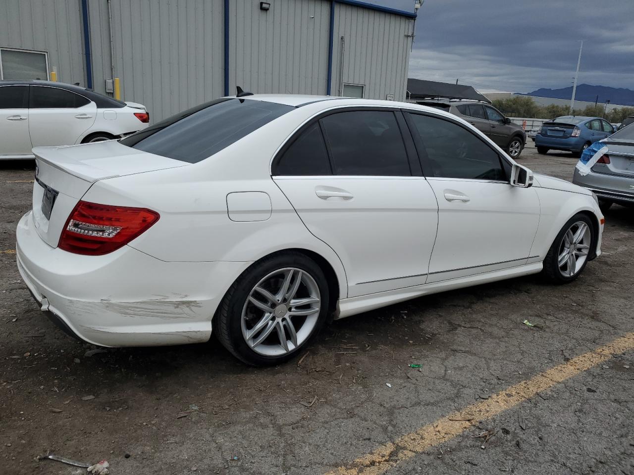 MERCEDES-BENZ C-CLASS 250