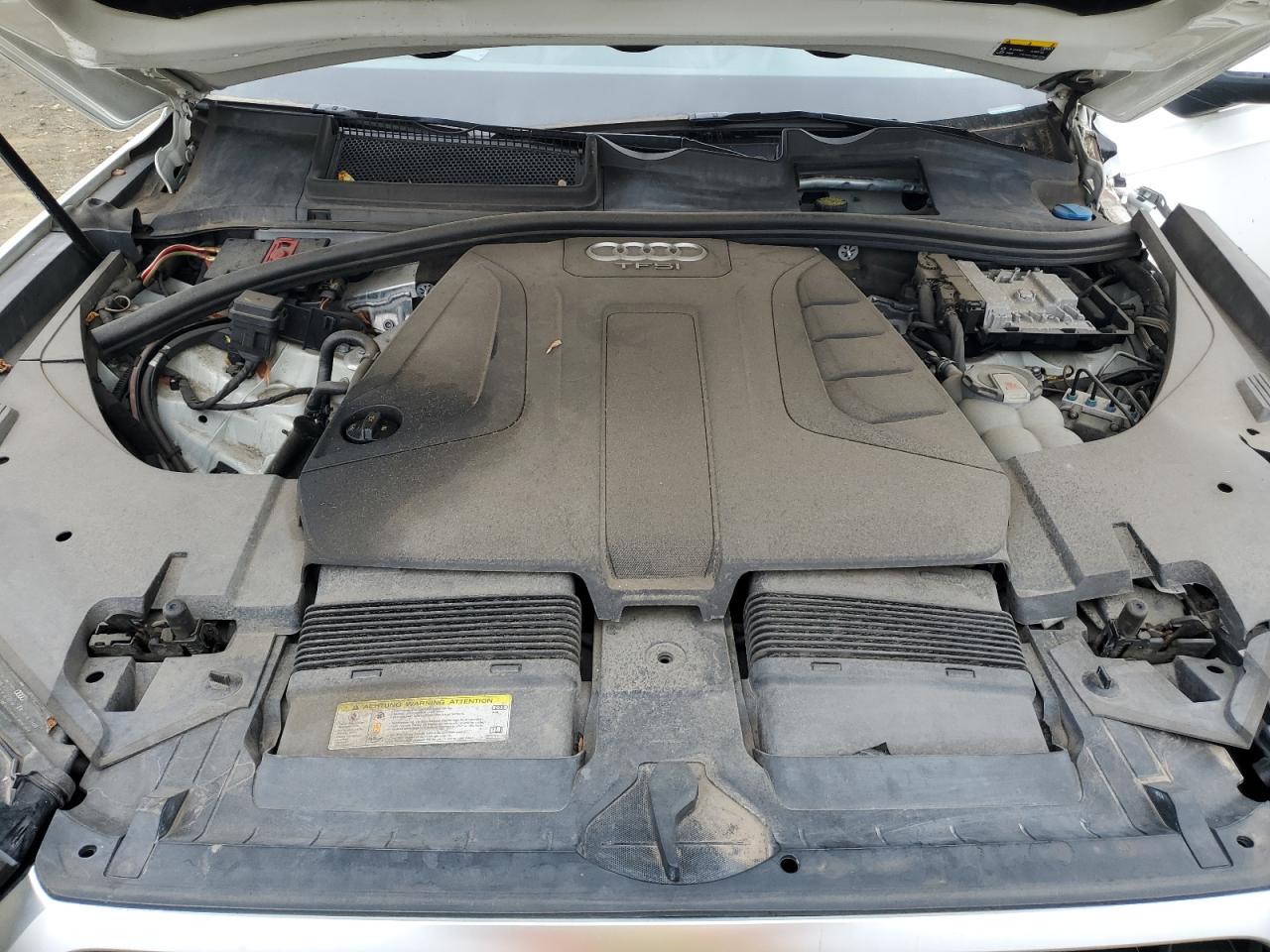 AUDI Q7 PREMIUM PLUS