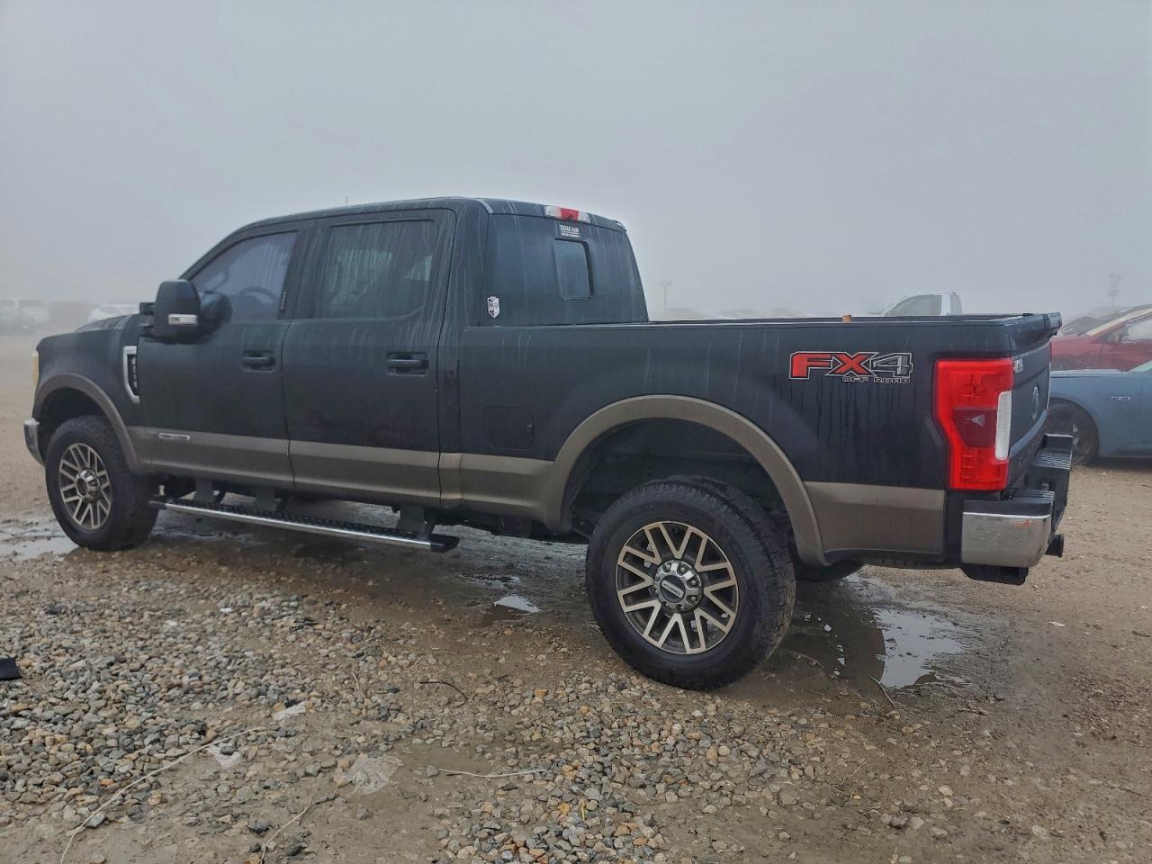 FORD F-250 SUPER DUTY