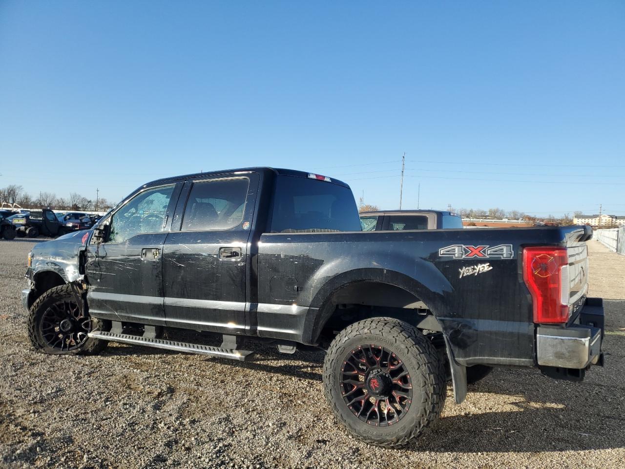 FORD F-250 SUPER DUTY