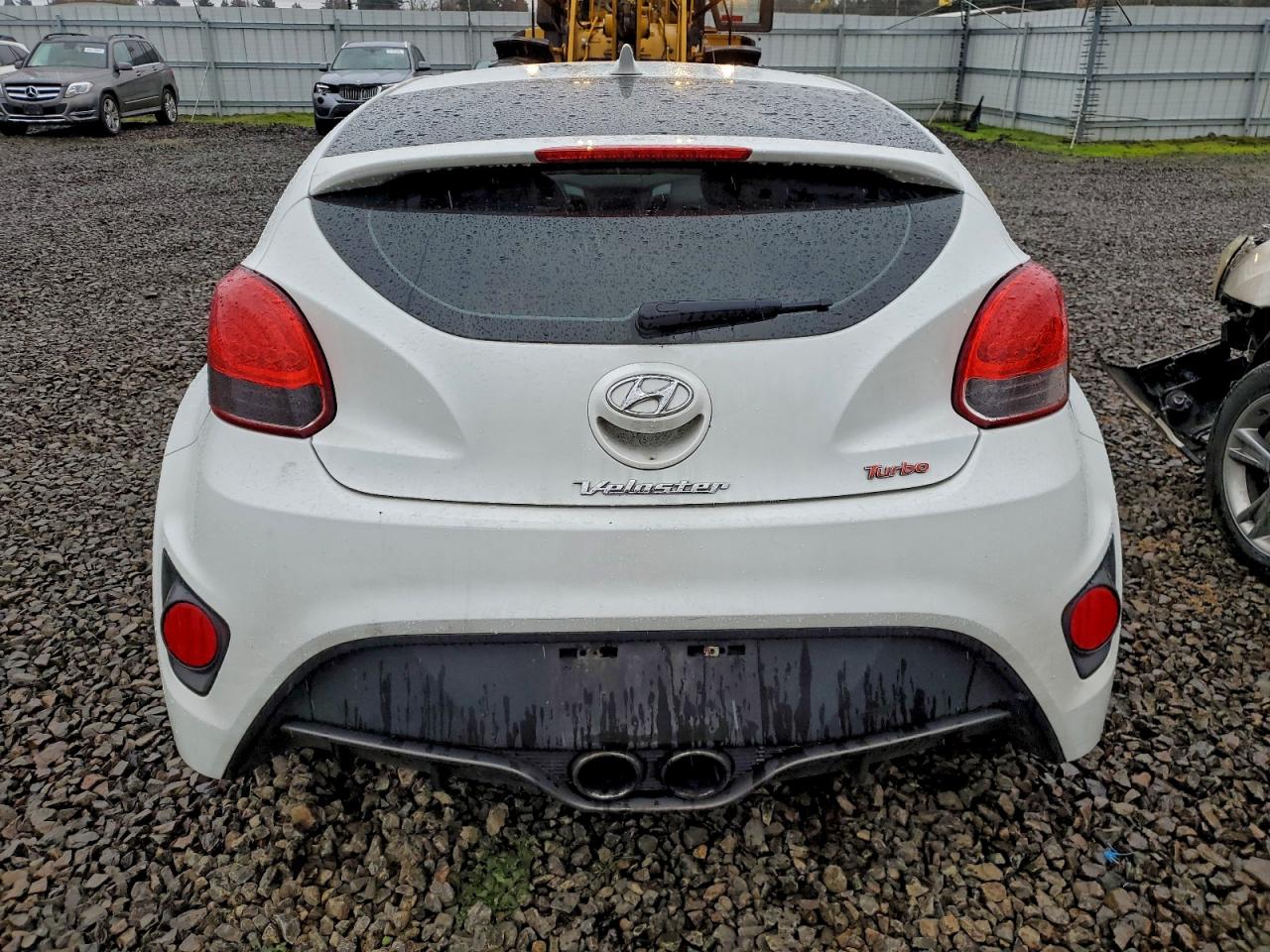 HYUNDAI VELOSTER TURBO