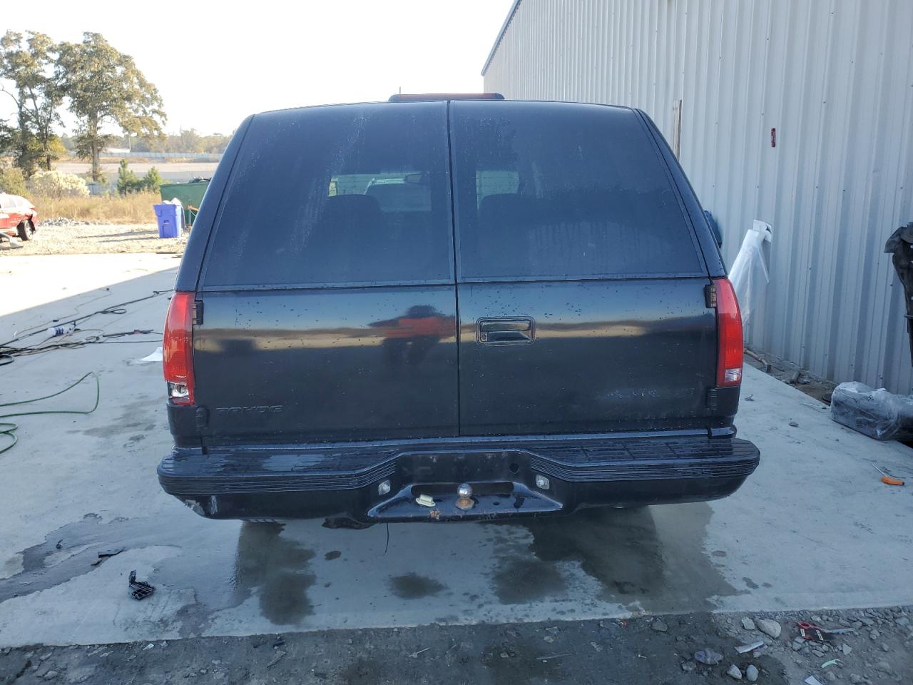 Lot #3302894906 2000 CHEVROLET TAHOE C150