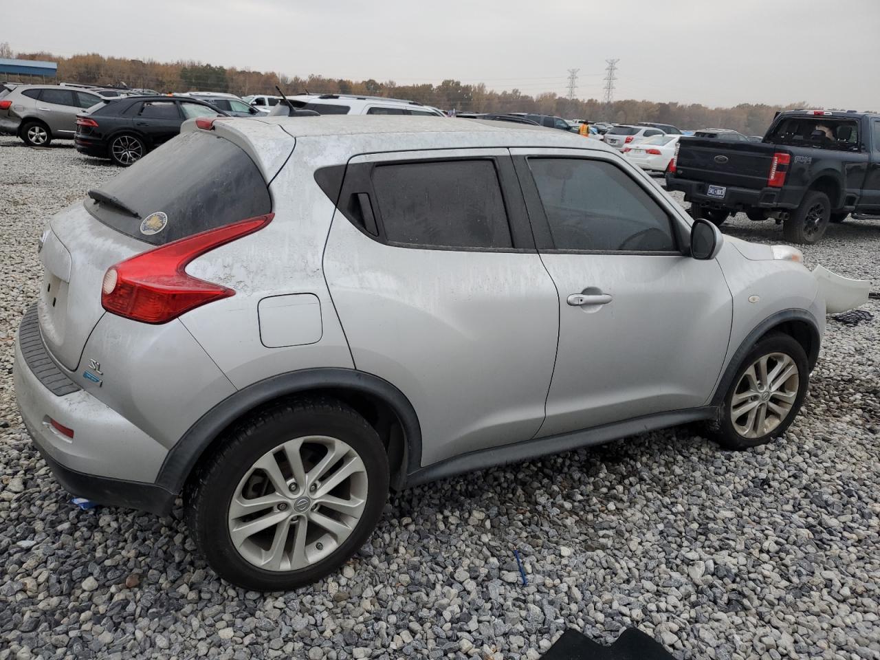 NISSAN JUKE S