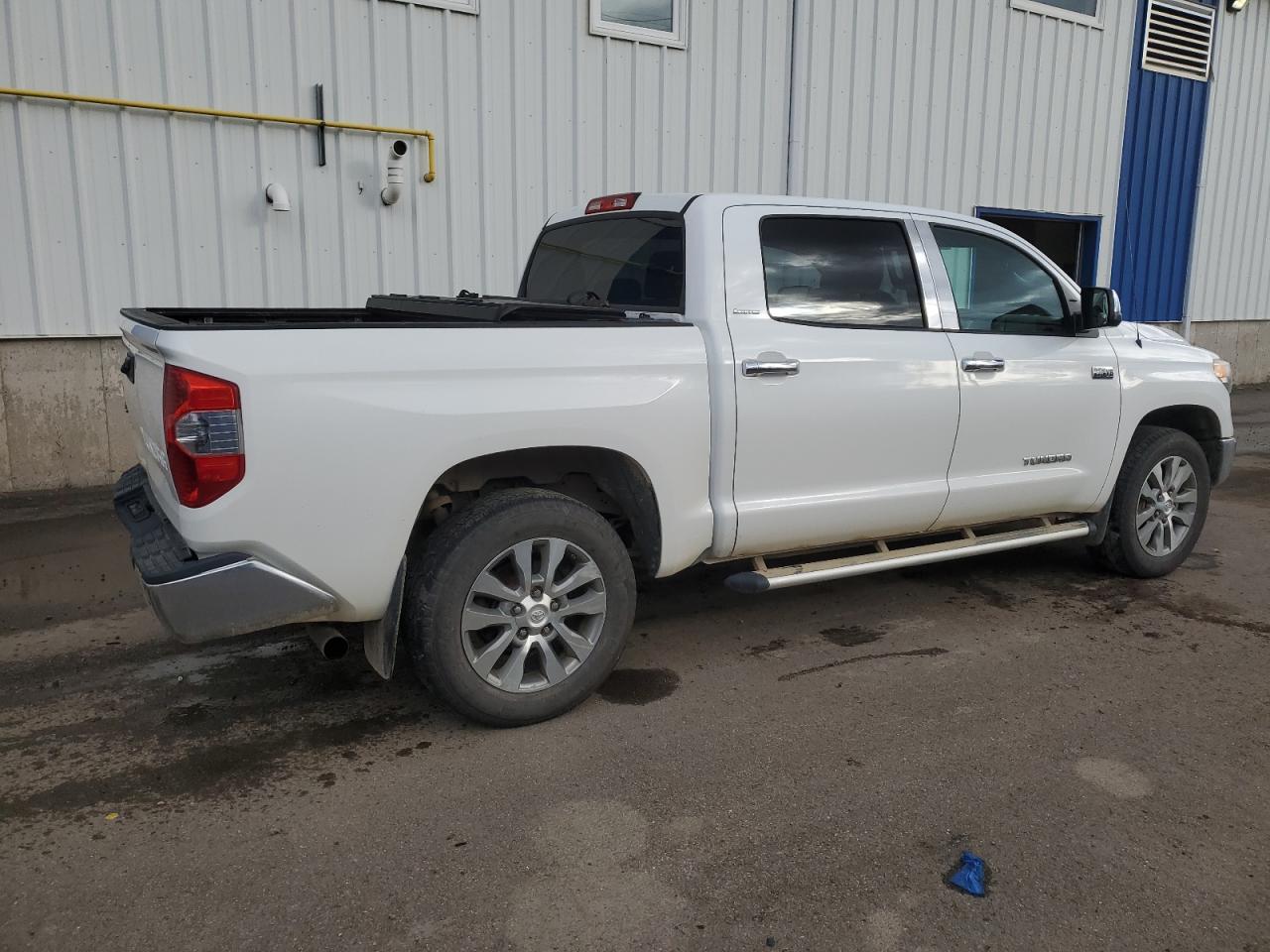 TOYOTA TUNDRA CREWMAX LIMITED