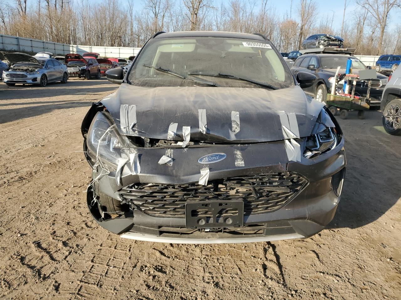 FORD ESCAPE SE SPORT