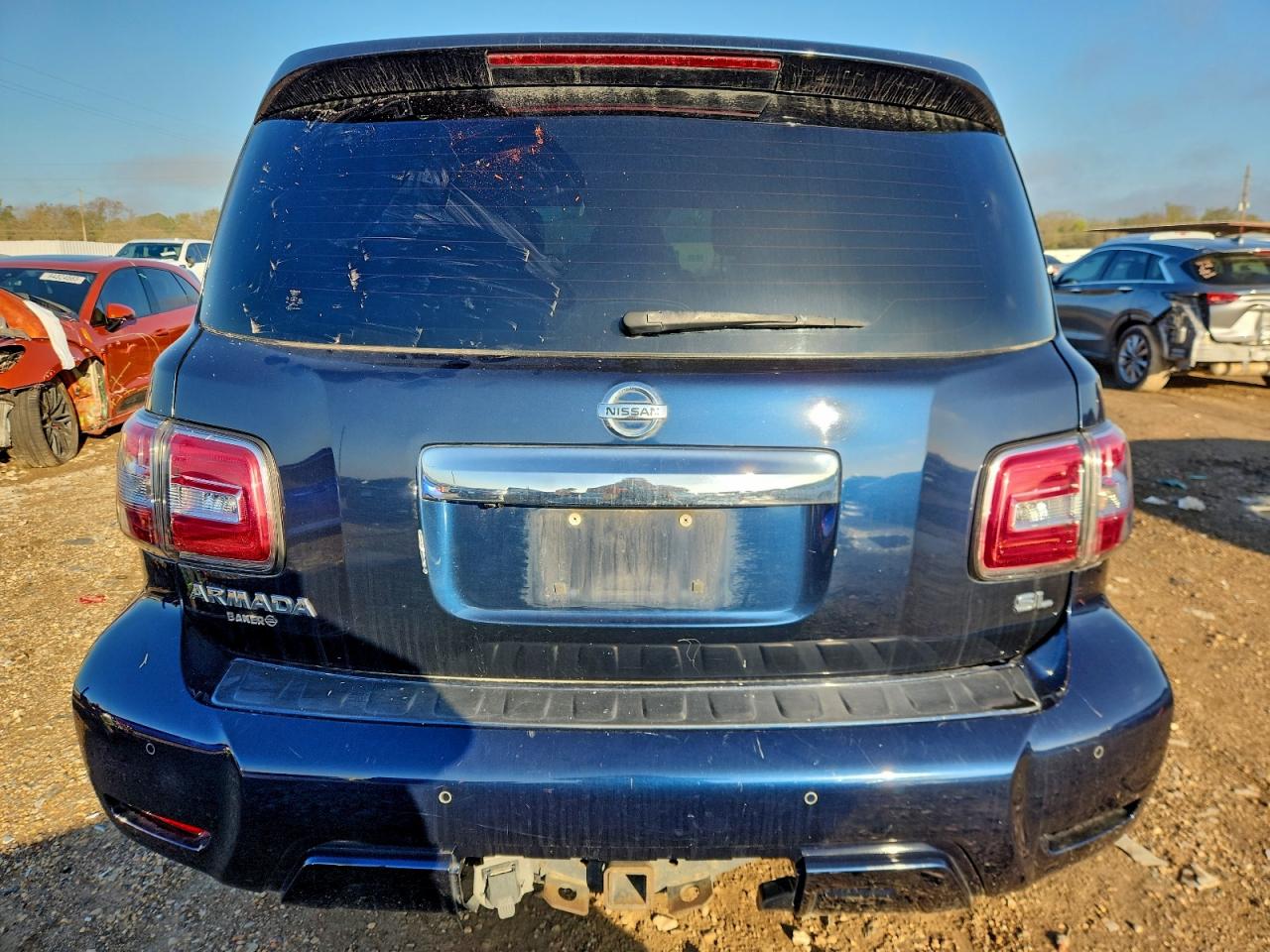 NISSAN ARMADA SV