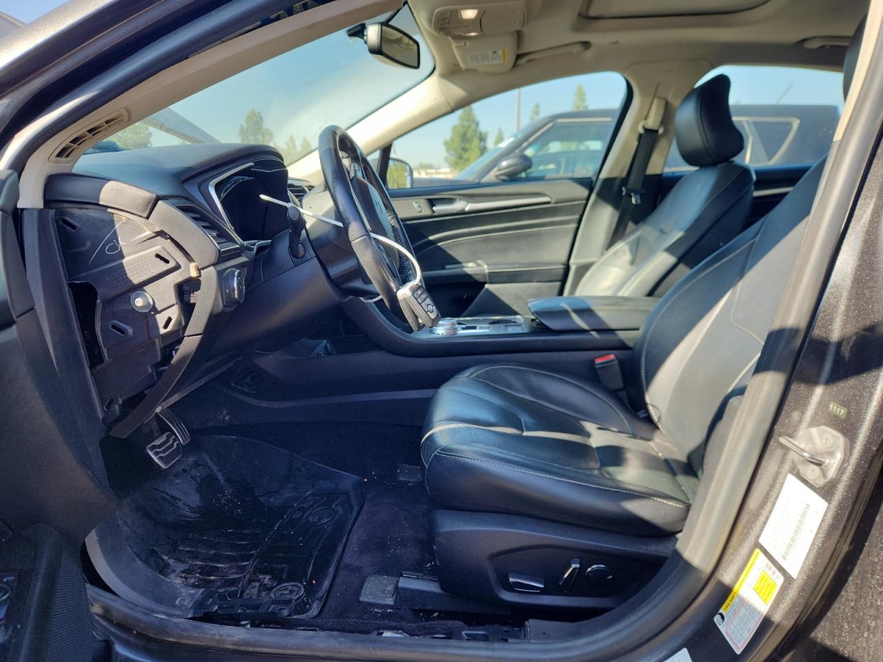 FORD FUSION TITANIUM HEV