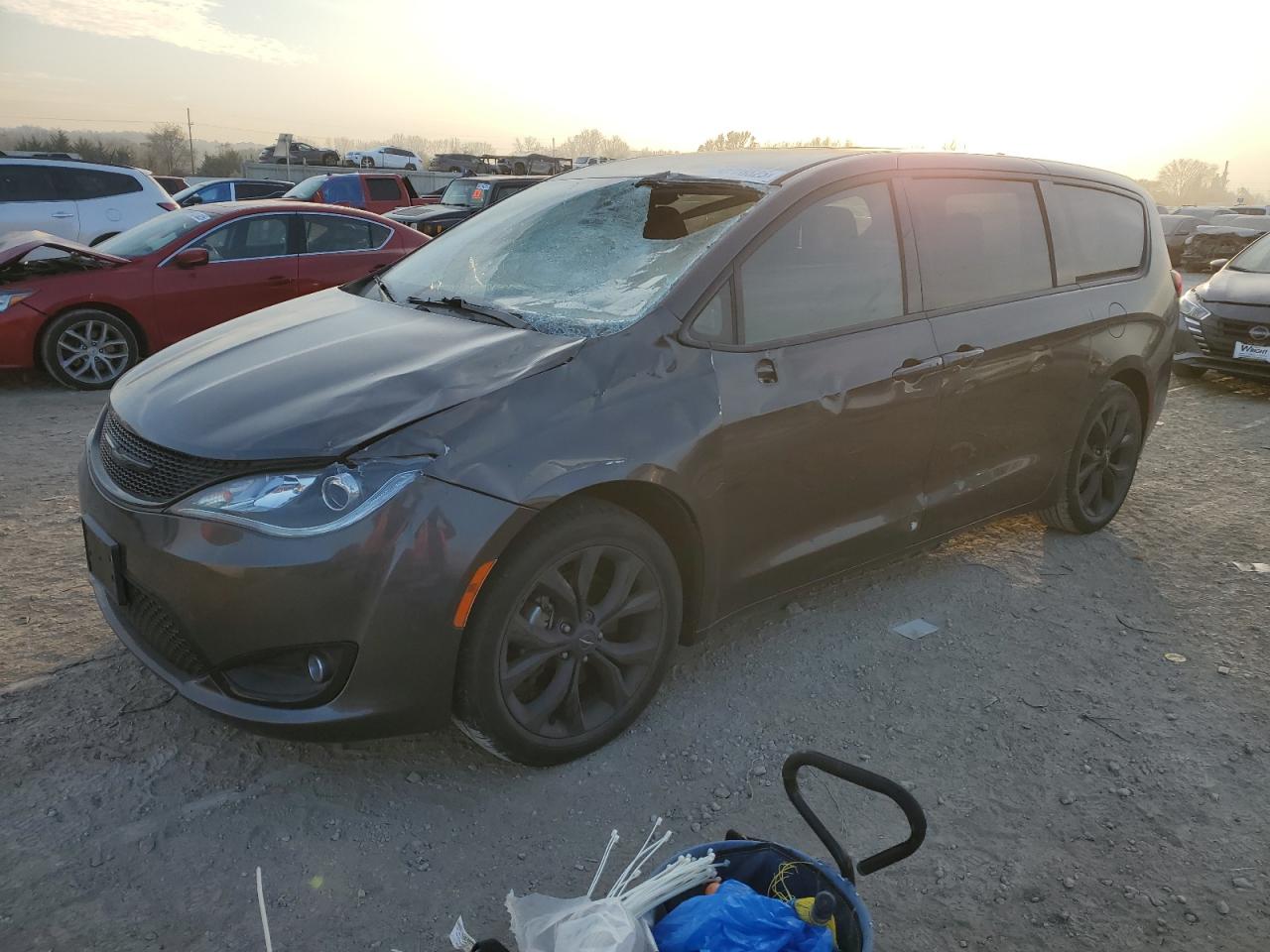 CHRYSLER PACIFICA TOURING PLUS