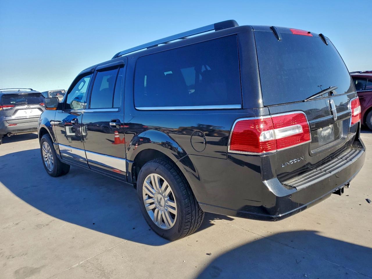 LINCOLN NAVIGATOR L