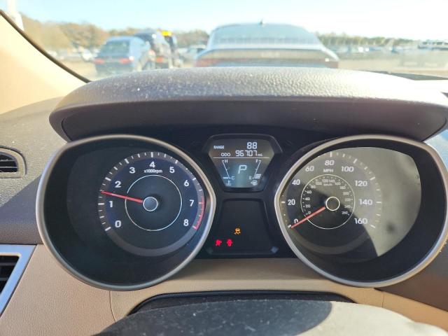 2013 HYUNDAI ELANTRA GL - 5NPDH4AE6DH351452