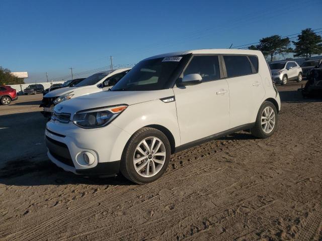 2019 KIA SOUL + #3304630969