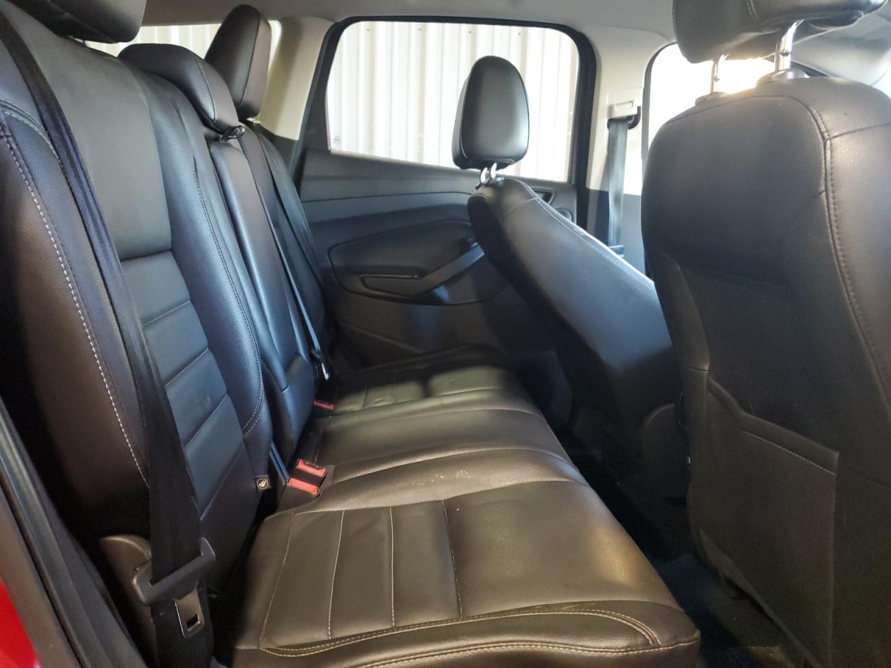 FORD ESCAPE TITANIUM