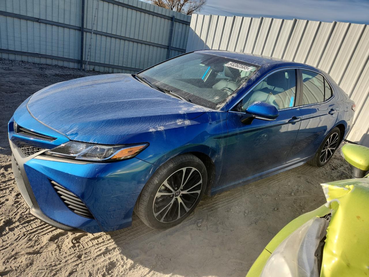 TOYOTA CAMRY SE