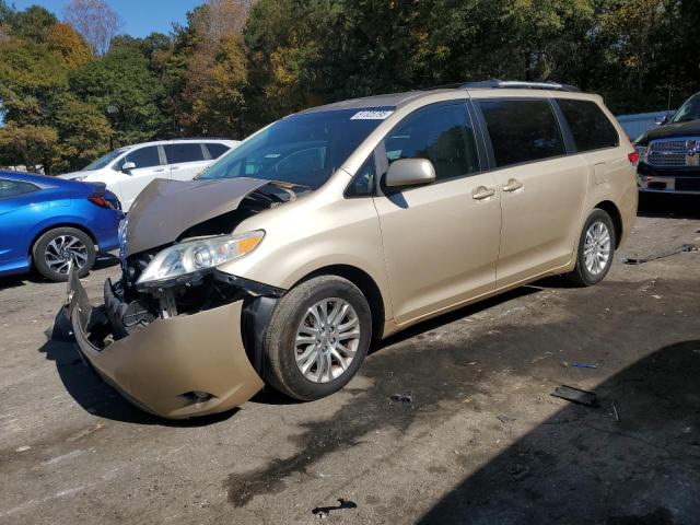 Global Auto Auctions: 2011 TOYOTA SIENNA XLE