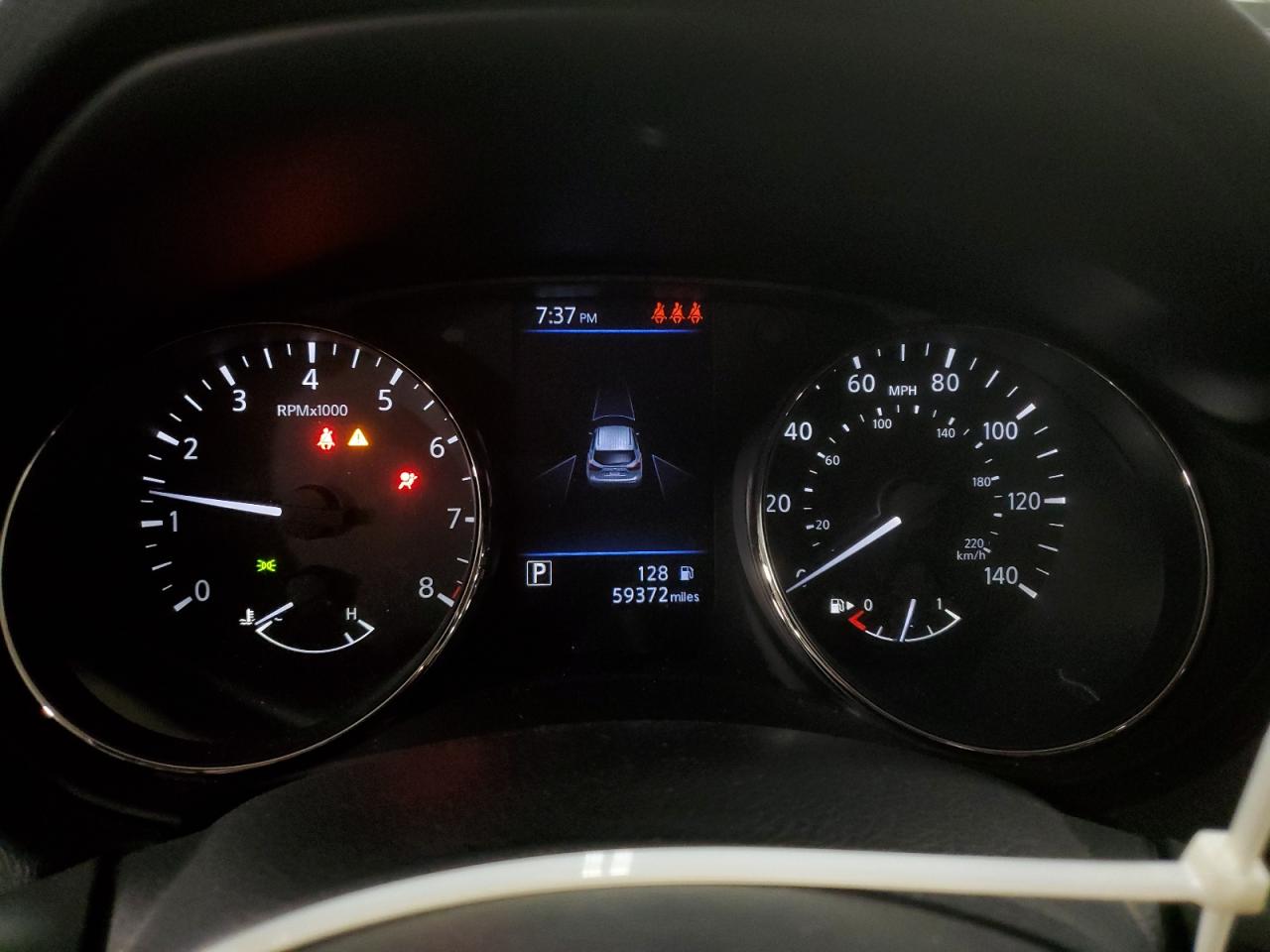 NISSAN ROGUE SPORT SV