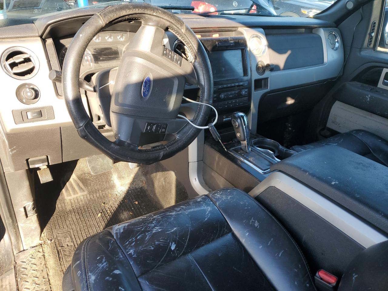 FORD F-150 SUPER CAB