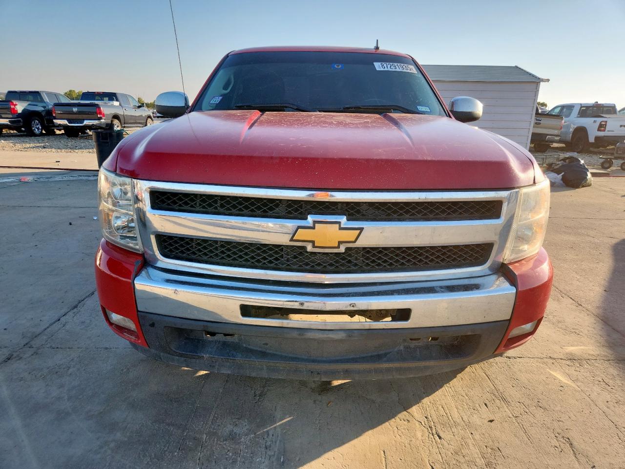 CHEVROLET SILVERADO C1500 LT