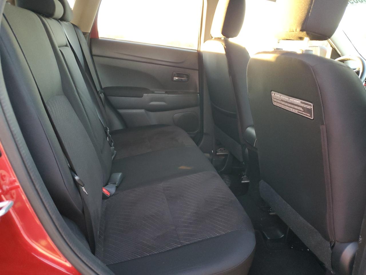 MITSUBISHI OUTLANDER SE