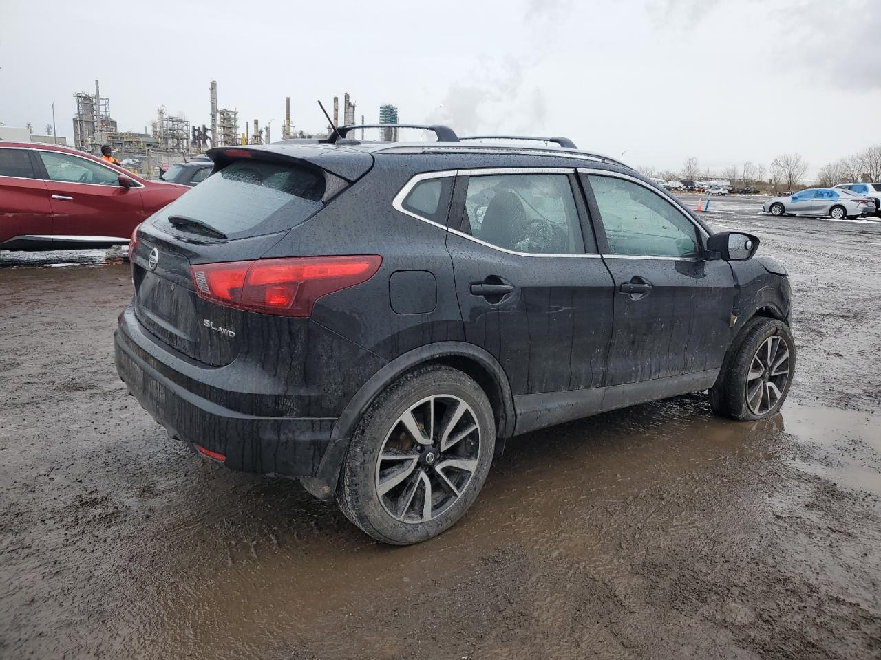 NISSAN ROGUE SPORT S