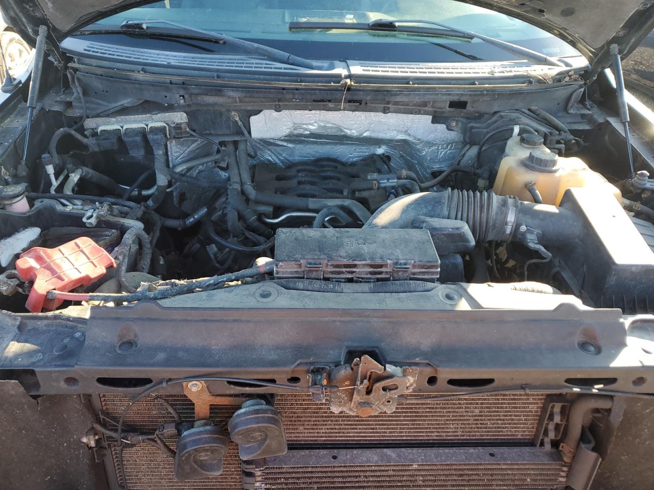 FORD F-150 SUPER CAB