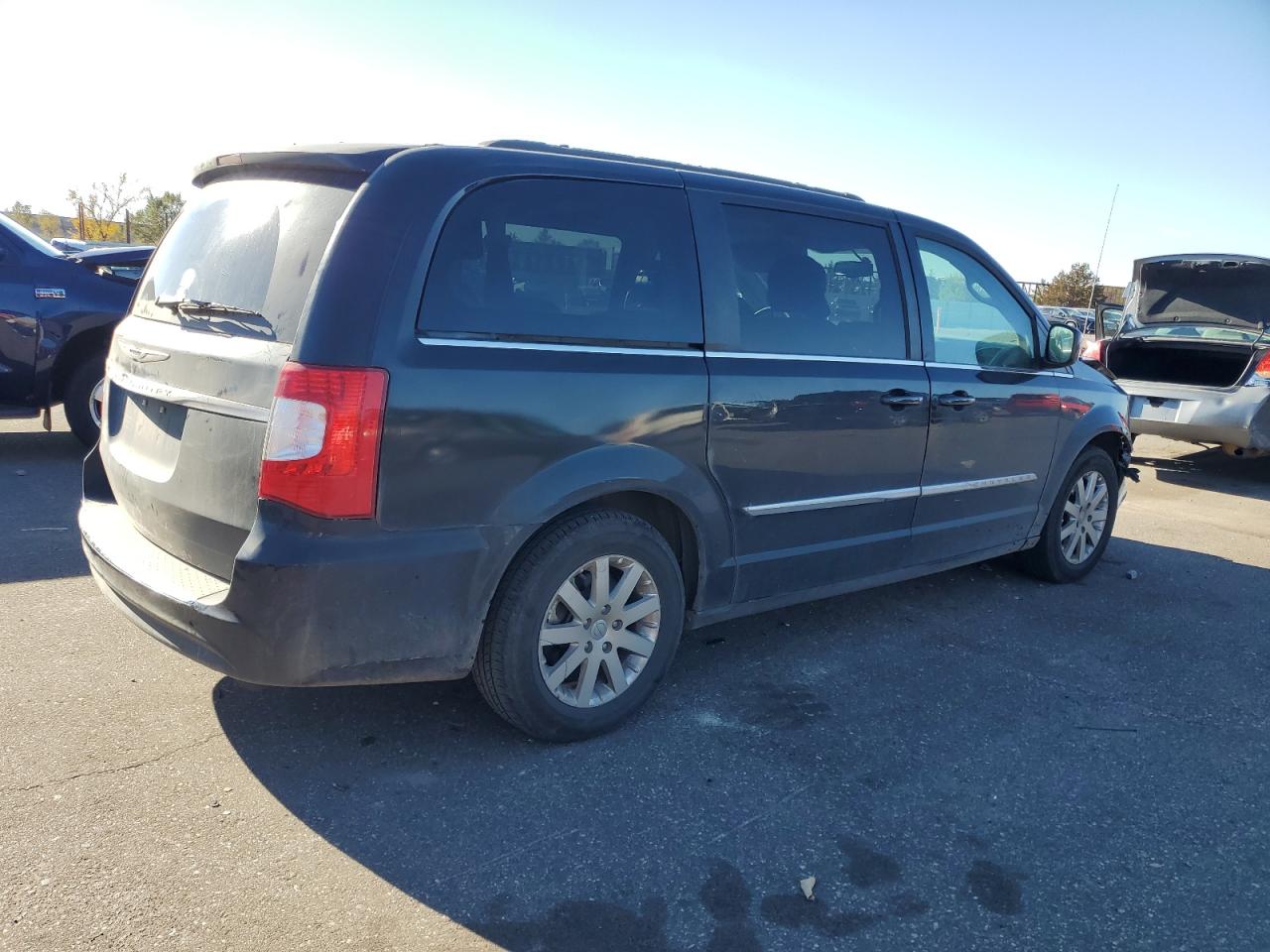 CHRYSLER TOWN & COUNTRY TOURING