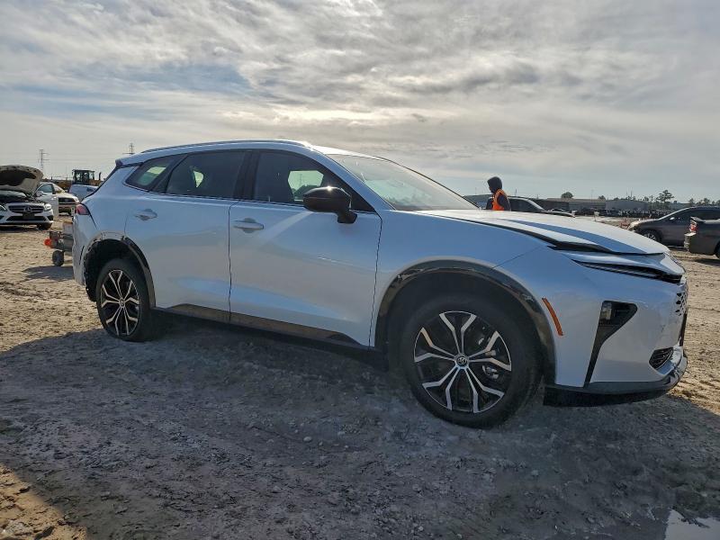 2025 TOYOTA CROWN SIGN #3302637012