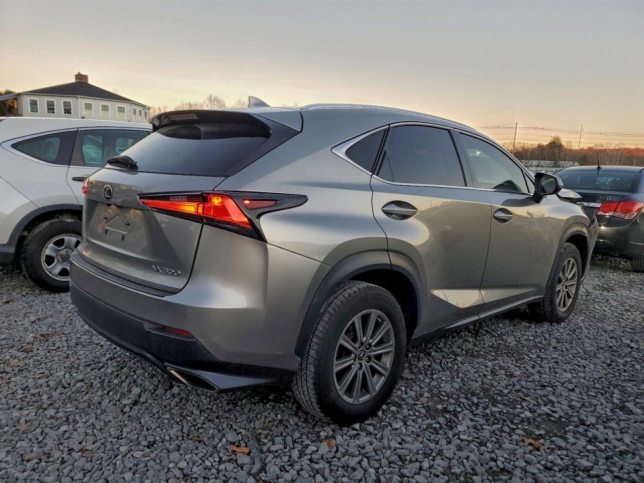 LEXUS NX 300 BASE