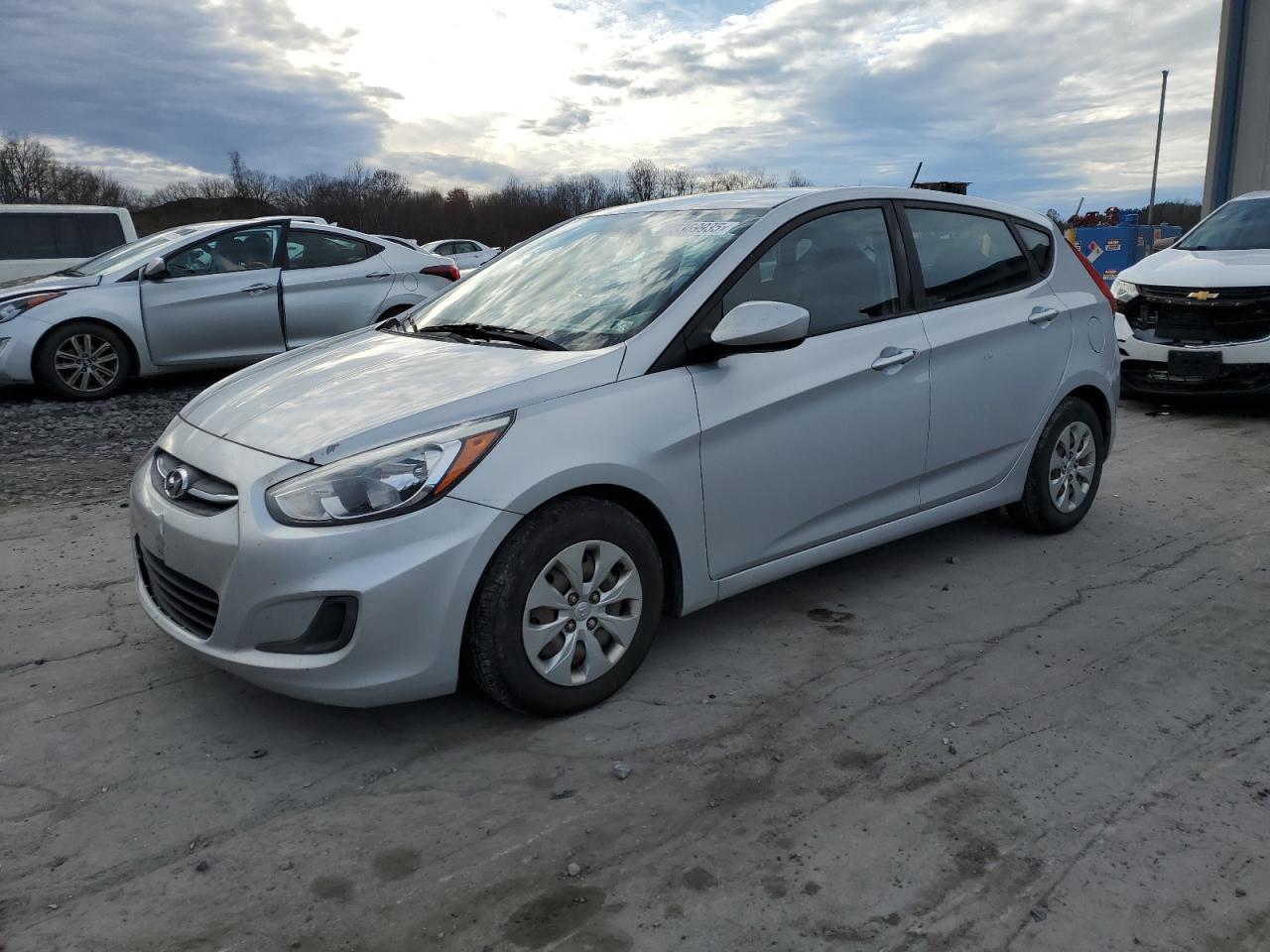 HYUNDAI ACCENT SE
