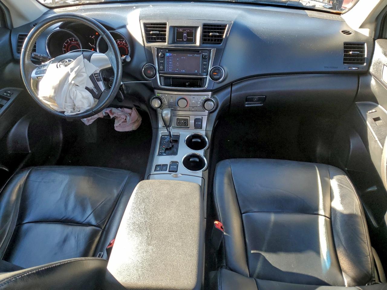 TOYOTA HIGHLANDER BASE