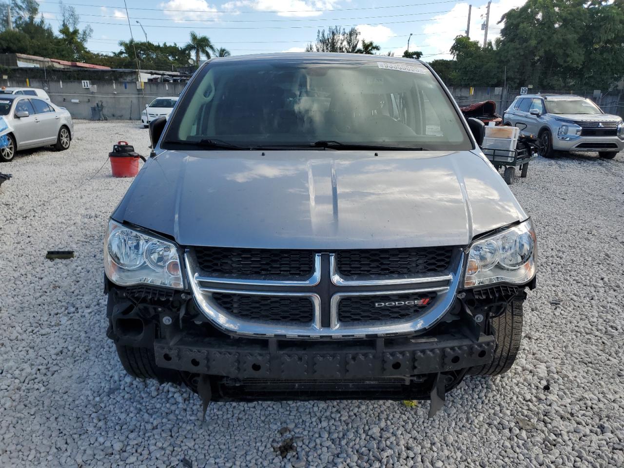 DODGE GRAND CARAVAN SE