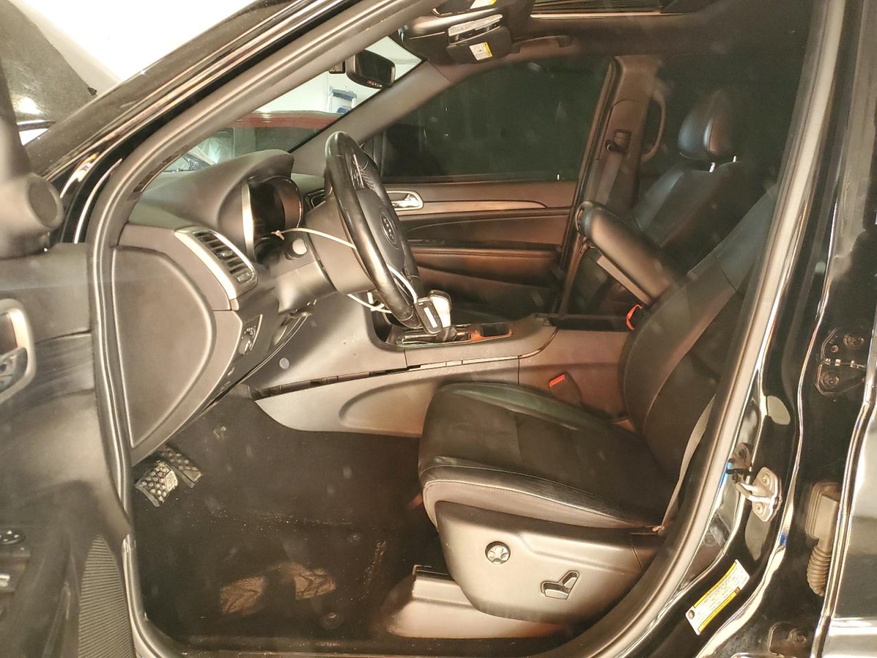 JEEP GRAND CHEROKEE LAREDO