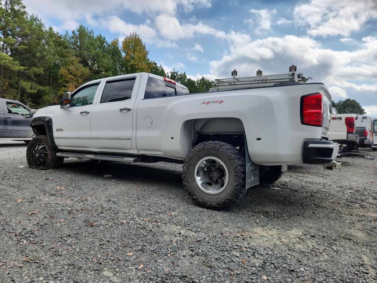 Lot #3301793336 2015 CHEV SILVERADO 3500 HD PO