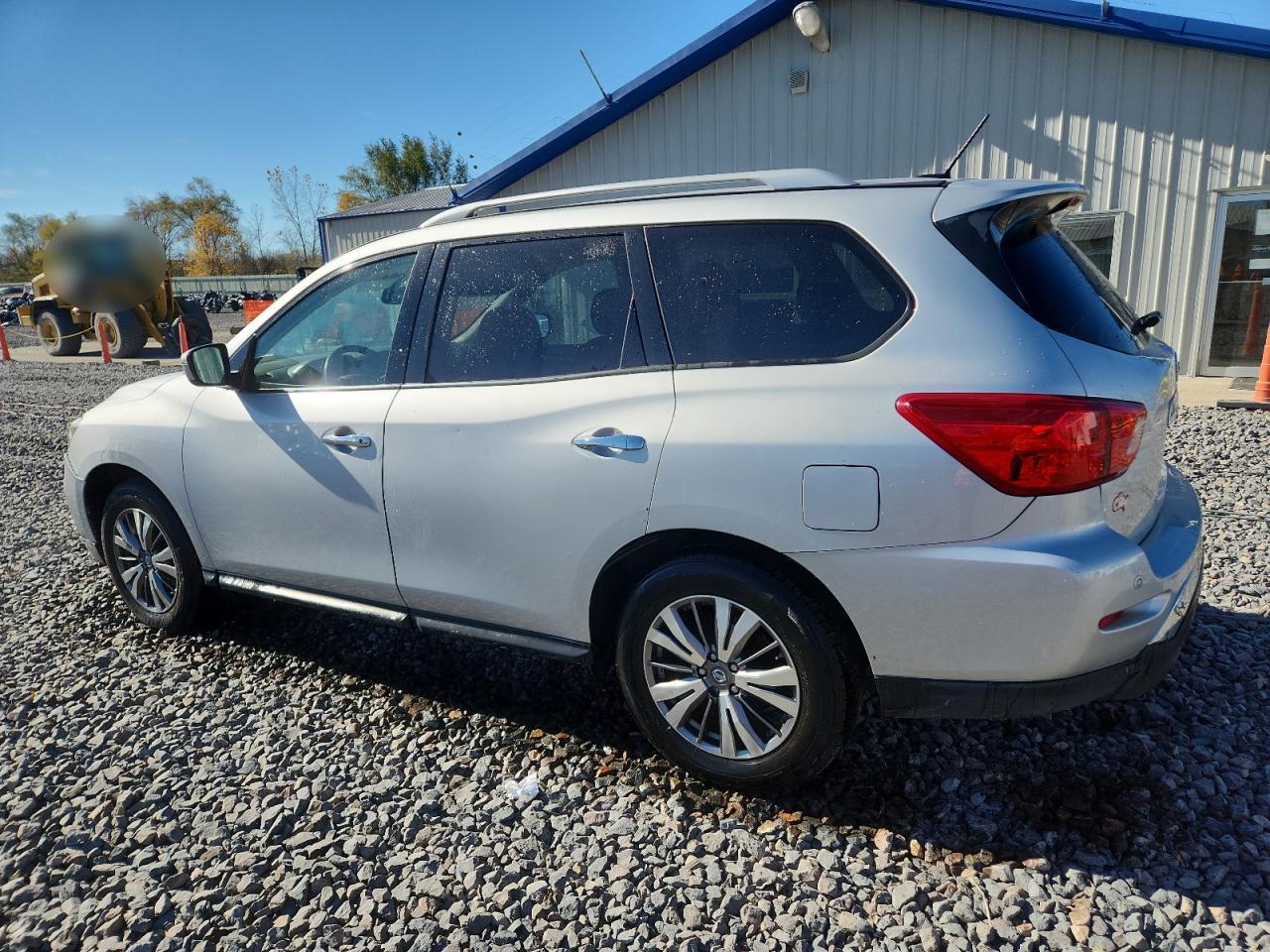NISSAN PATHFINDER S