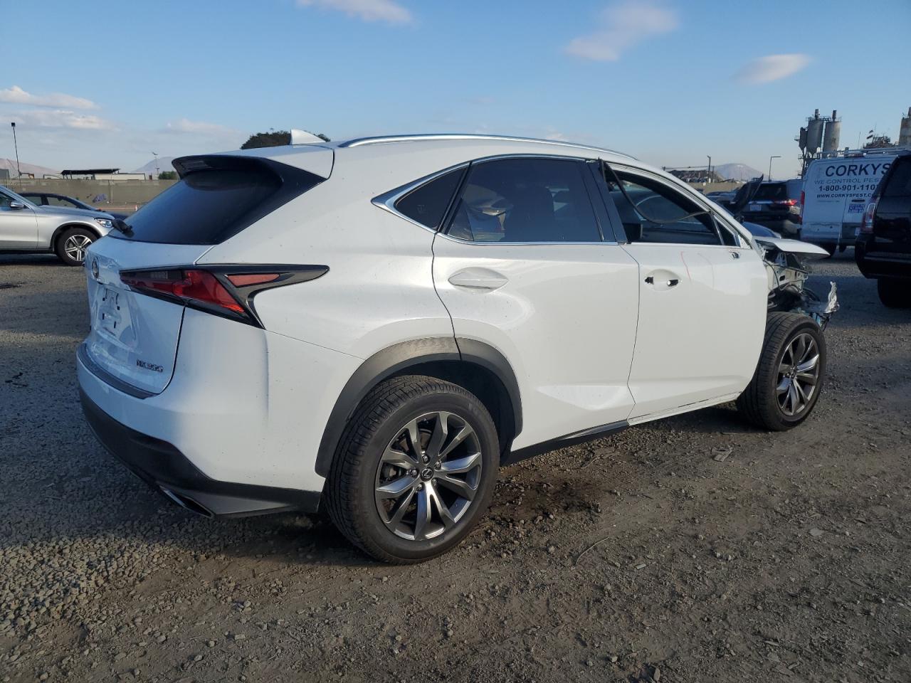 LEXUS NX 300 BASE
