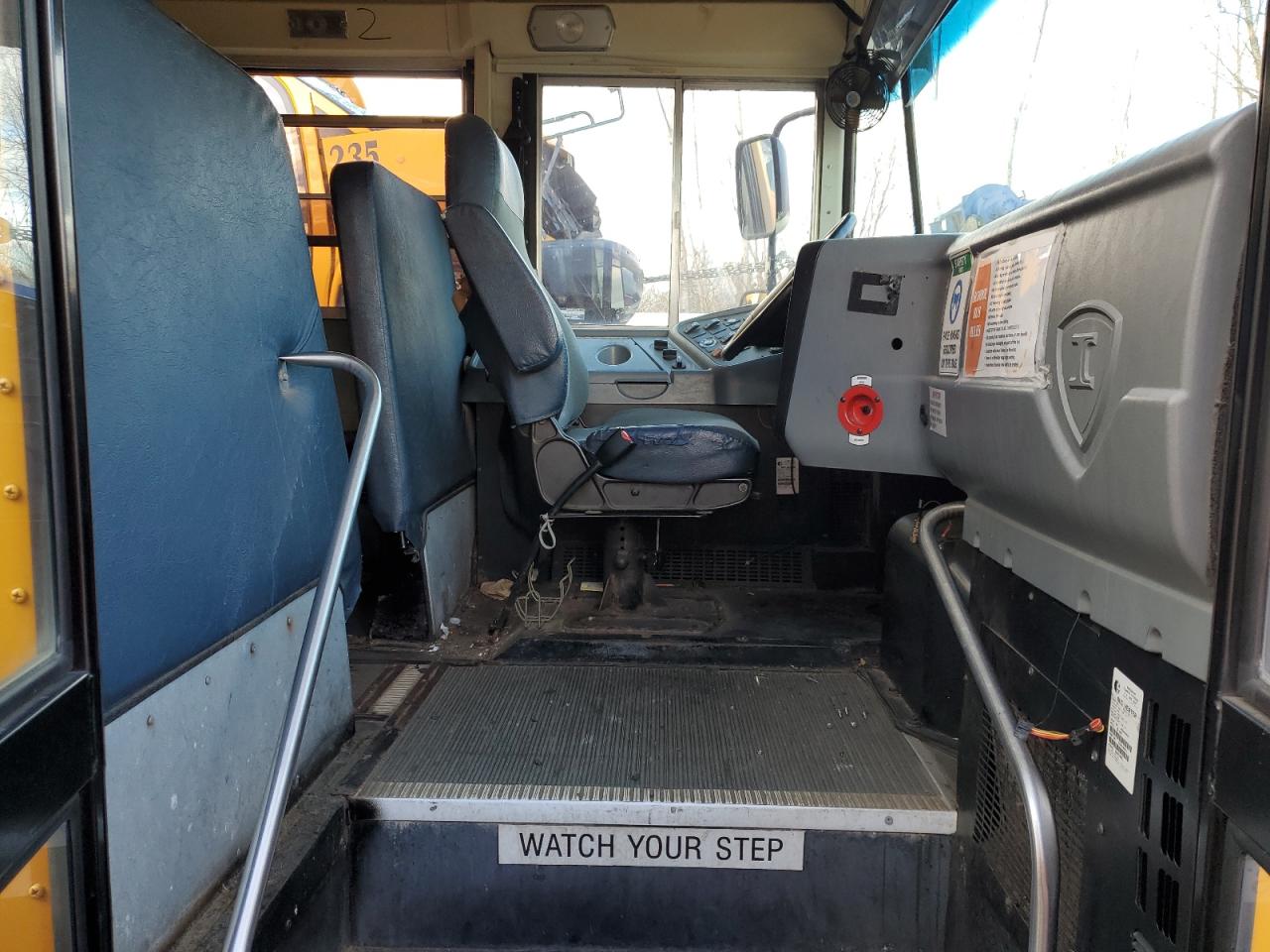 Lot #3290194307 2011 IC CORPORATION CE SERIES SCHOOL