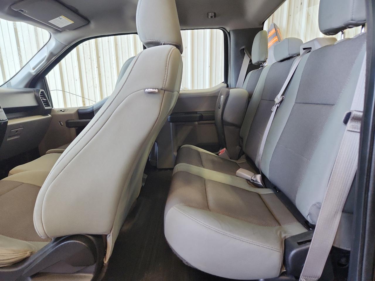 FORD F-150 SUPER CAB