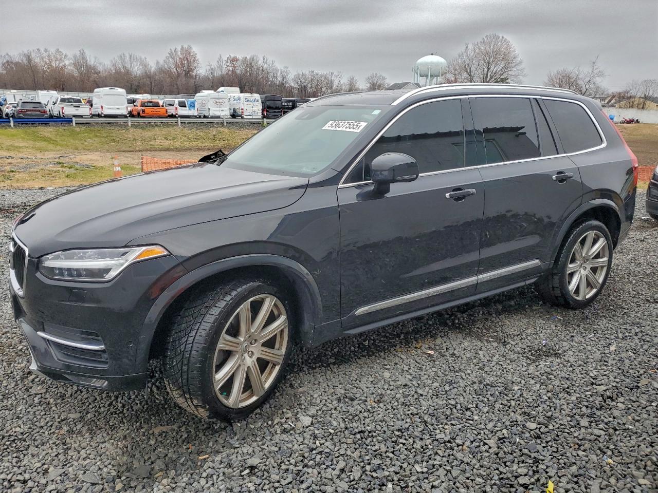 VOLVO XC90 T6