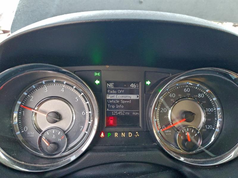 2013 CHRYSLER TOWN & COU #3301853957