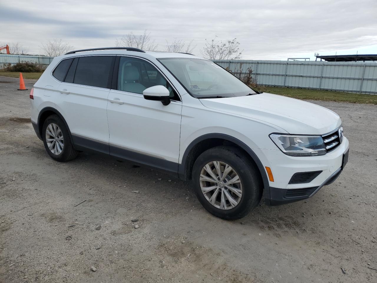 VOLKSWAGEN TIGUAN SE