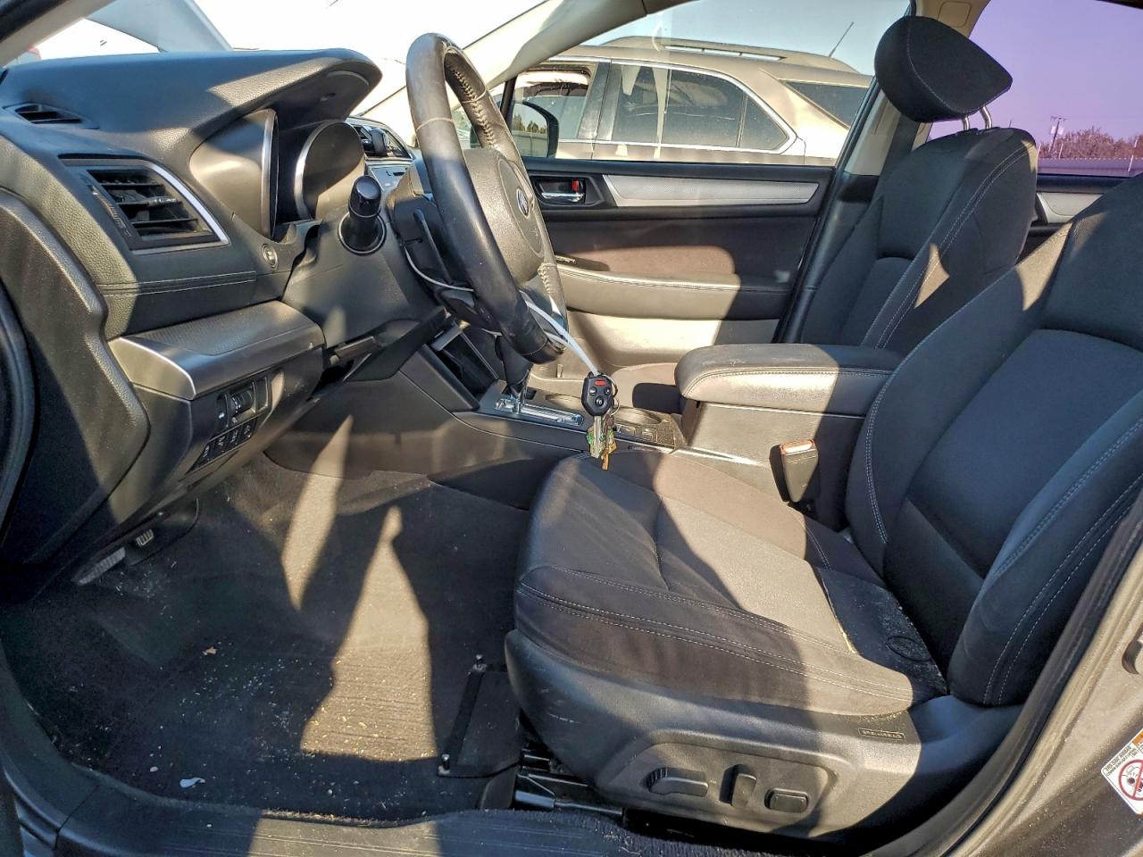 SUBARU LEGACY 2.5I PREMIUM