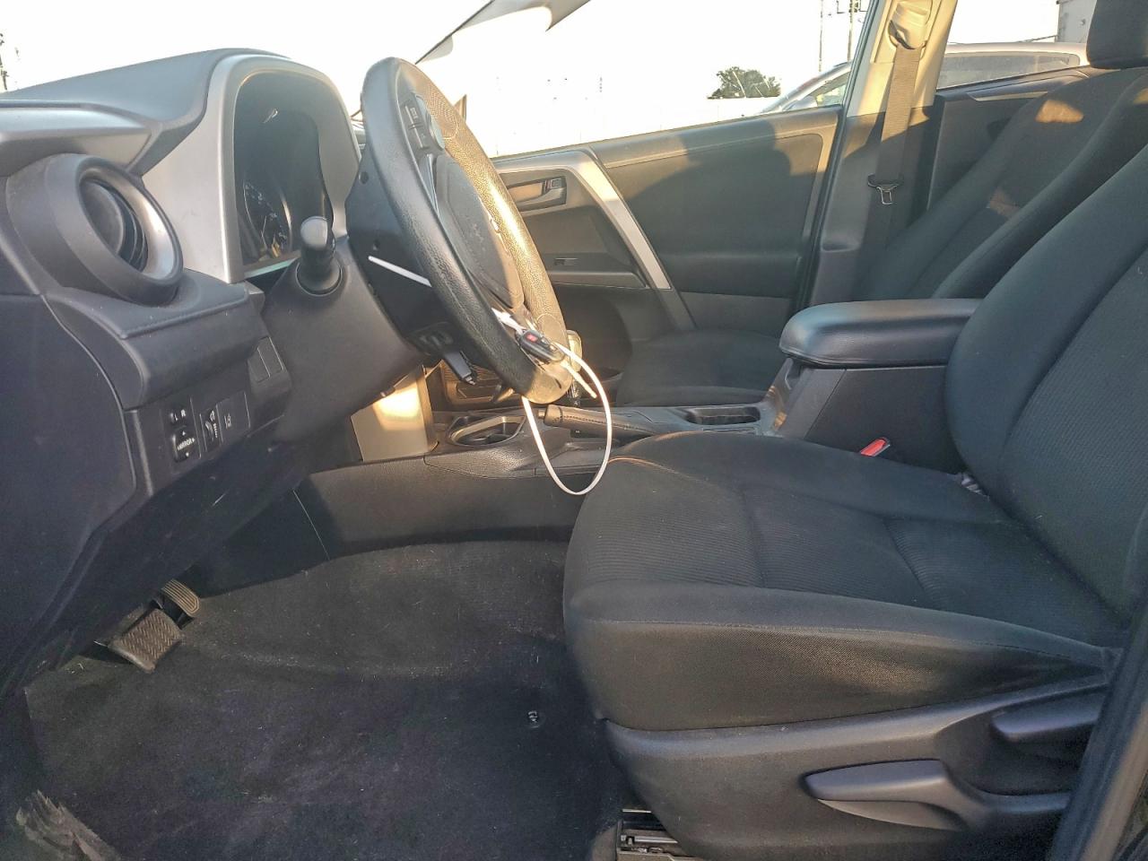 Lot #3302735062 2018 TOYOTA RAV4 LE