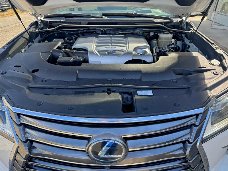 2016 LEXUS LX 570 #3300173814